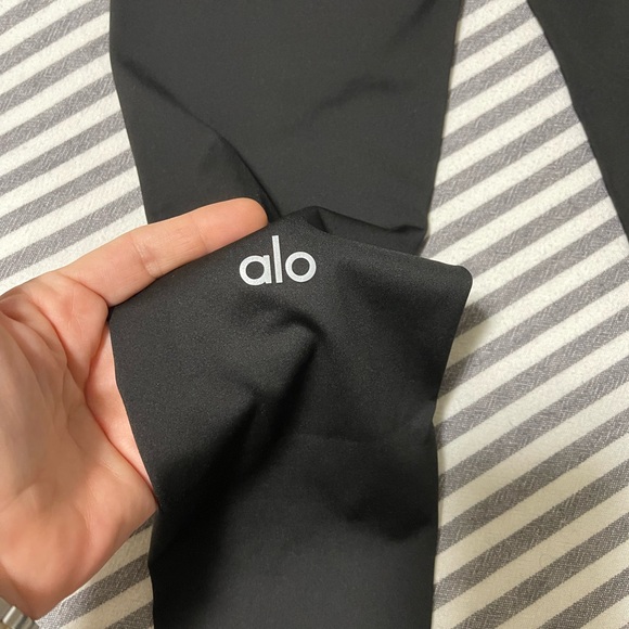 ALO leggings - Picture 5 of 7